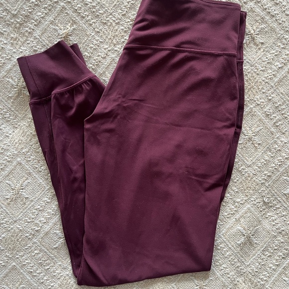 Lululemon Align Jogger 28” Size 10 Burgundy Bay High Rise Nulu Soft Yoga Pants - Picture 4 of 9
